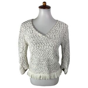 3/$25 VINCE CAMUTO Womens White Fringed Long Sleeve Sweater Size XXS